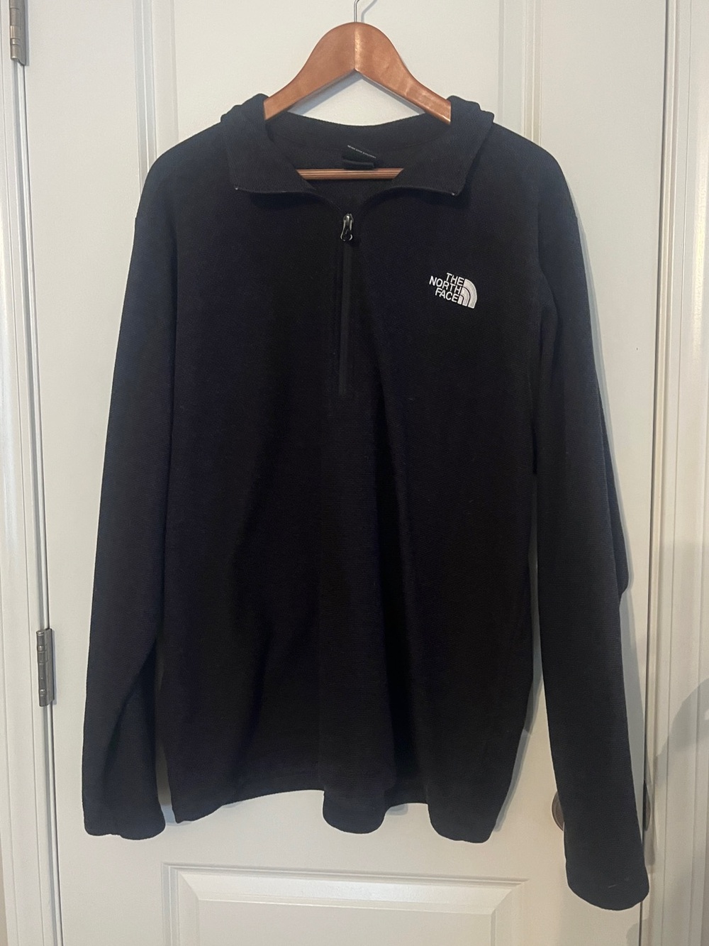 The North Face Black Quarter-Zip Fleece Pullover